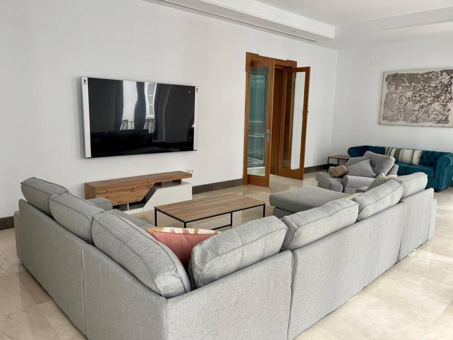 فيلا Fdez Amazing House By Cathedral And Giralda With Private Pool إشبيلية المظهر الخارجي الصورة