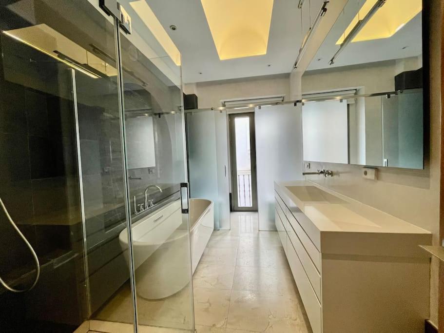 فيلا Fdez Amazing House By Cathedral And Giralda With Private Pool إشبيلية المظهر الخارجي الصورة