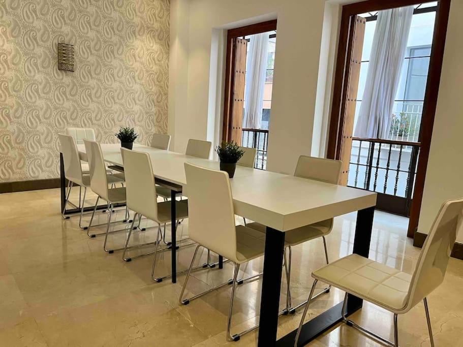 فيلا Fdez Amazing House By Cathedral And Giralda With Private Pool إشبيلية المظهر الخارجي الصورة