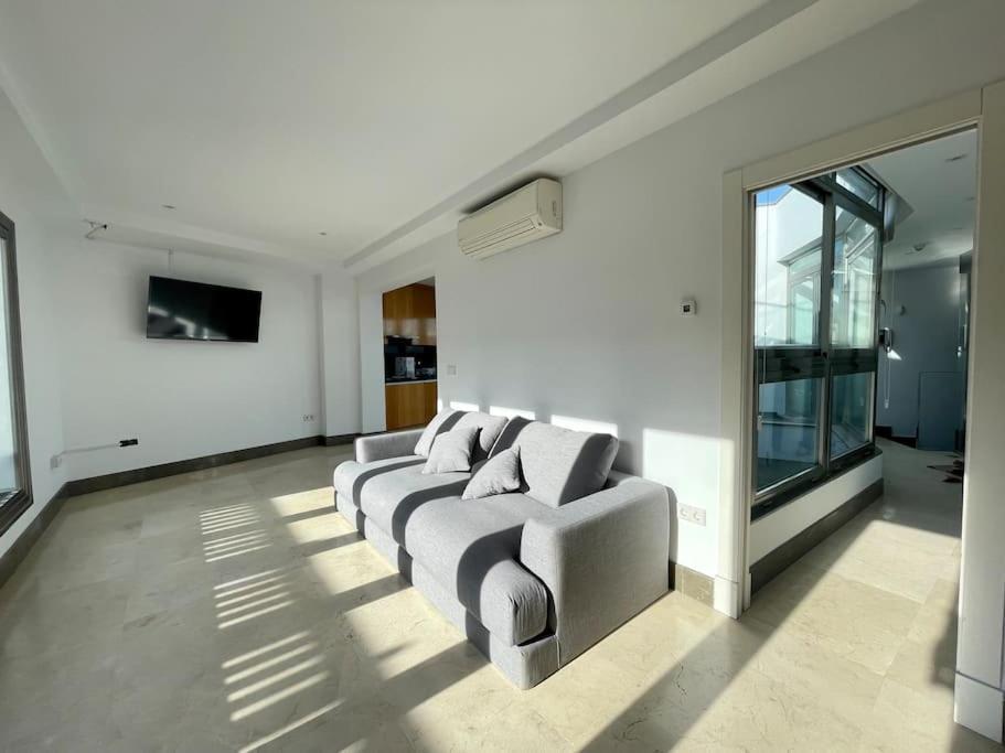 فيلا Fdez Amazing House By Cathedral And Giralda With Private Pool إشبيلية المظهر الخارجي الصورة