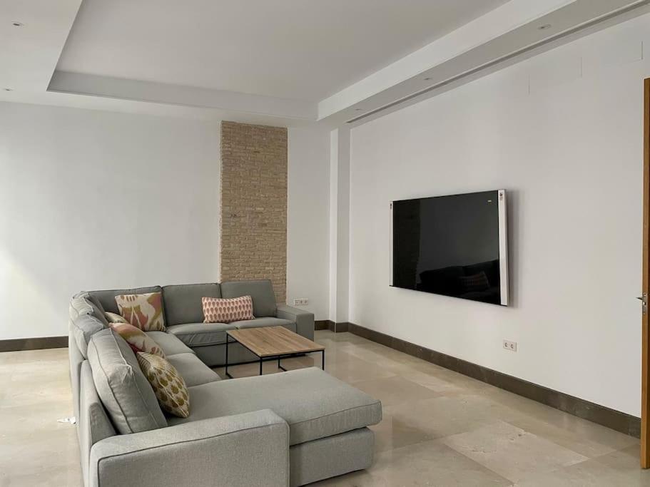 فيلا Fdez Amazing House By Cathedral And Giralda With Private Pool إشبيلية المظهر الخارجي الصورة